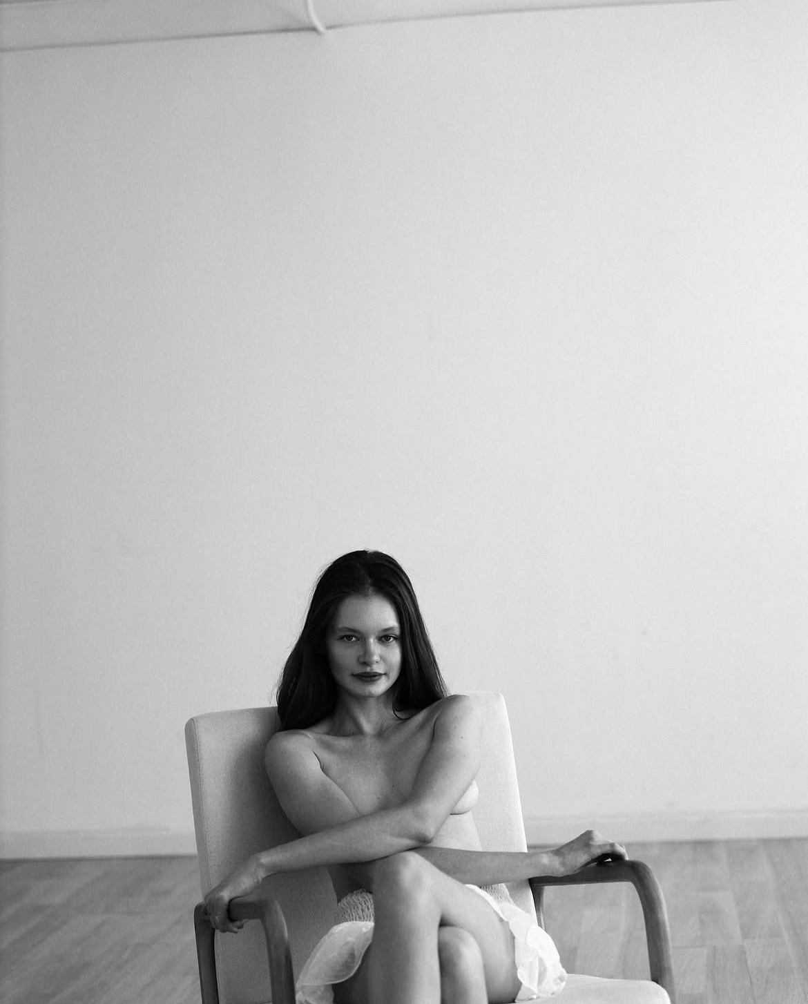 Model Test 05, photograph 4